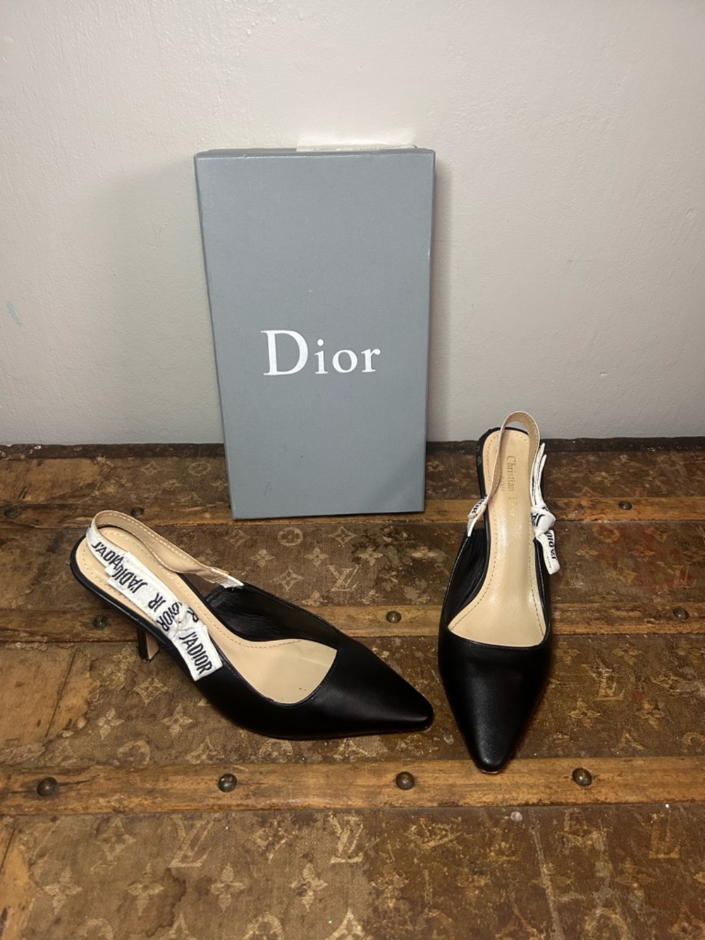 AUTHENTIC Christian Dior J’Adior Slingback Pump | EU 39D / US 8 | Black Leather